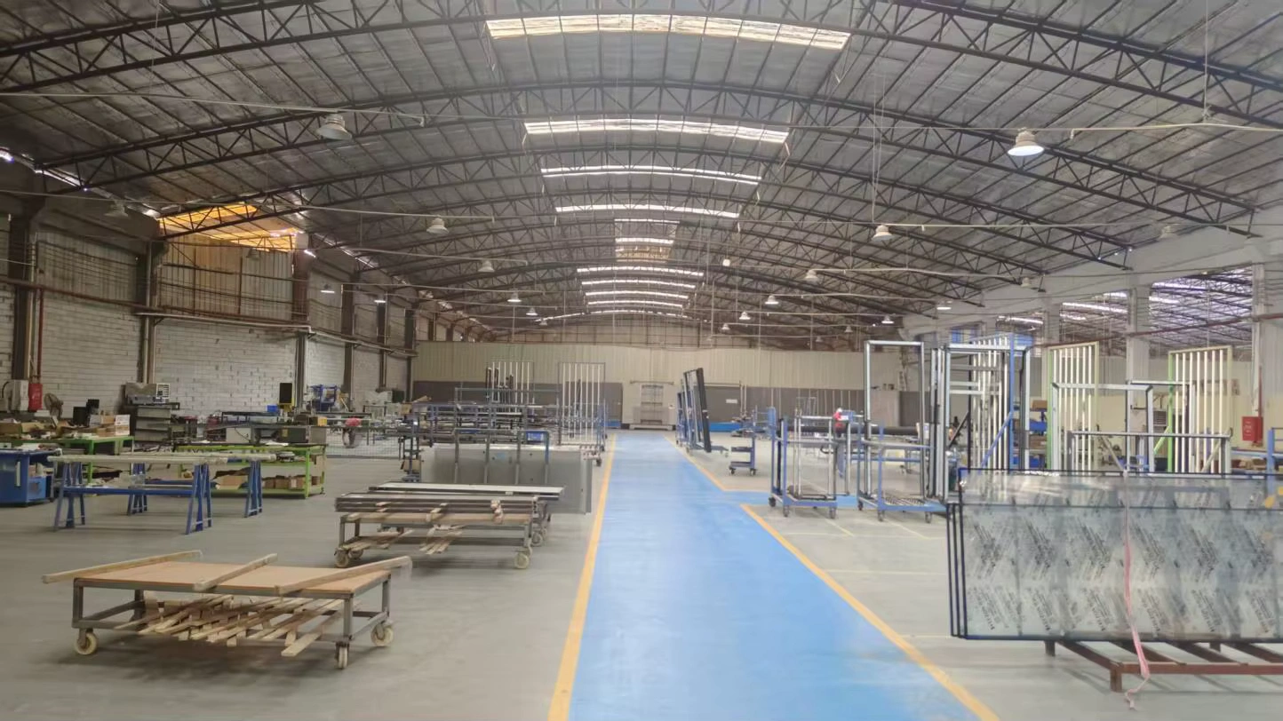 H1424d1375584486f85e6917f53182774u